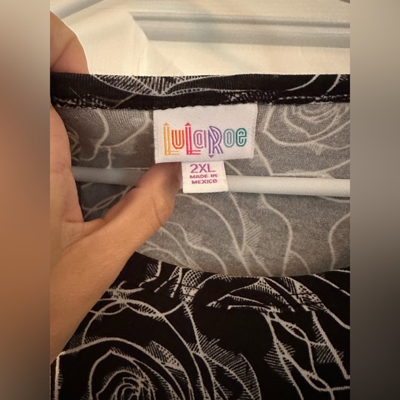LulaRoe Julia dress black with gray and white roses 2XL - Picture 2 of 3